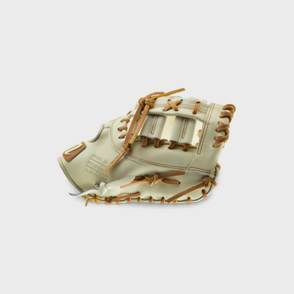 Marucci Capitol Series 39S1 13" First Base Mitt