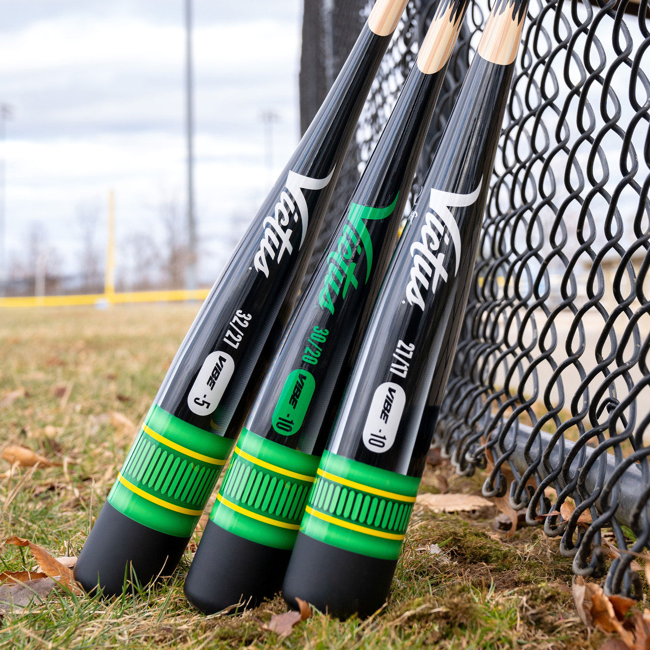 Victus Vibe Black Pencil -10 USA Baseball Bat